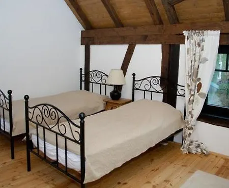 Hof Liebeneck Bed and Breakfast Osterspai